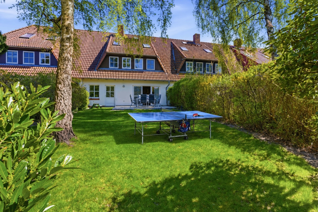 Garten mit Terrasse